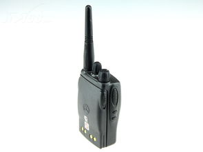 專業(yè)通信與檢測(cè)工具選購指南 MotoGP338 Plus鋰電池對(duì)講機(jī)與測(cè)電筆全解析